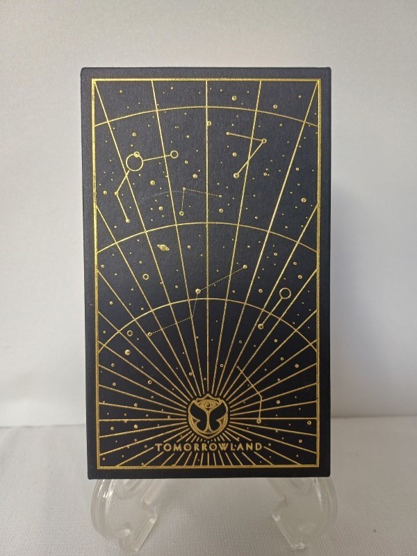 Reflection of Love - Treasure Case 2022, Tomorrowland 2022 festival collectible, detail view