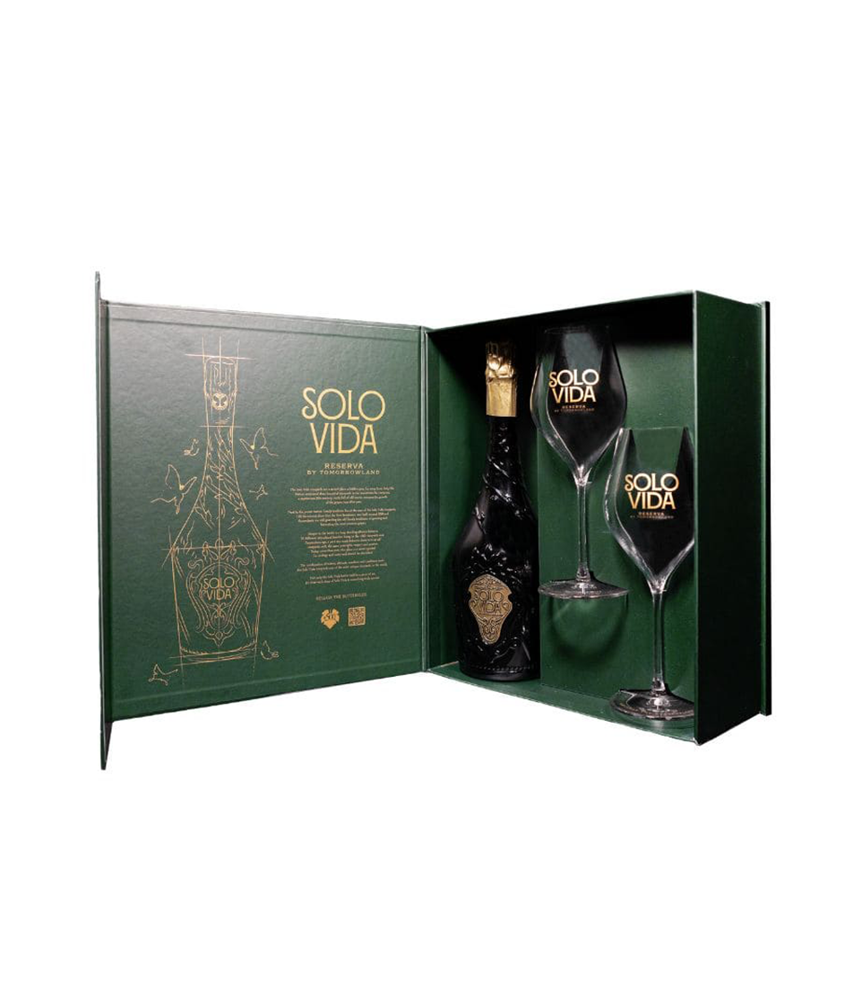 Solo Vida Brut Nature Reserva — Premium Gift Pack, Tomorrowland festival collectible, detail view