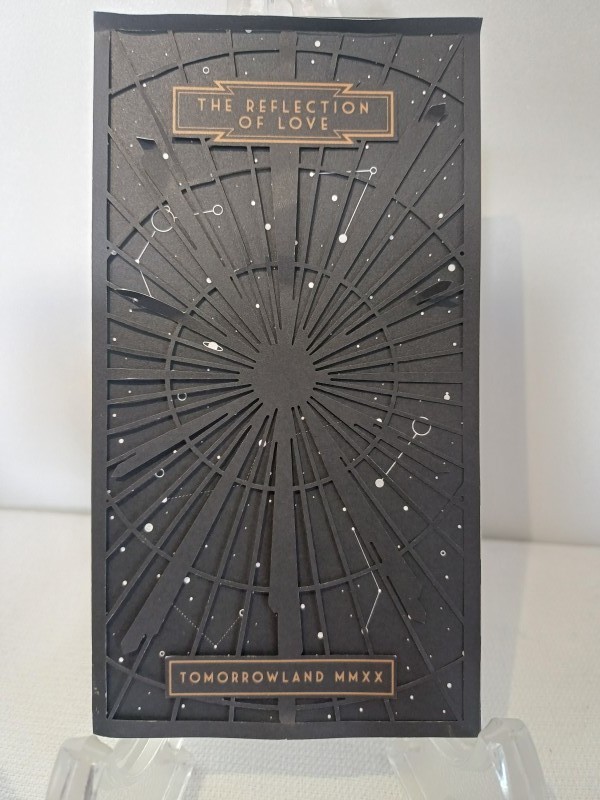 Reflection of Love - Treasure Case 2022, Tomorrowland 2022 festival collectible, detail view