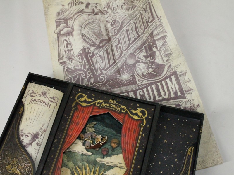 Amicorum Spectaculum - Treasure Case 2017, Tomorrowland 2017 festival collectible, detail view