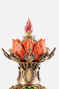 Eau de Parfum Elixir of Life, Tomorrowland 2024 festival collectible, detail view