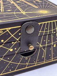 Reflection of Love - Treasure Case 2022, Tomorrowland 2022 festival collectible, detail view