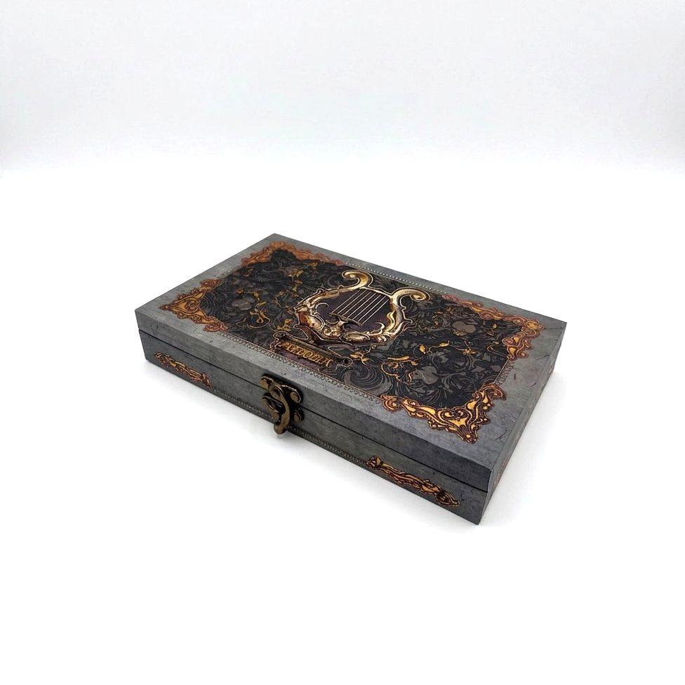 The Secret Kingdom of Melodia - Treasure Case 2015, Tomorrowland 2012 festival collectible, front view