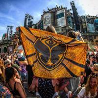 Tomorrowland 15 Years flag, Tomorrowland 2019 festival collectible, detail view