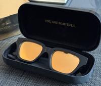 Tomorrowland x KOMONO 24K Gold DJ Exclusive Sunglasses – Tiësto - made - 2019, Tomorrowland 2019 festival collectible, front view